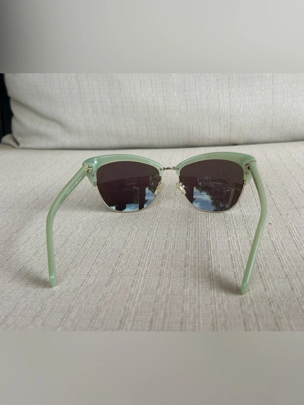 NWOT Kate spade Genette Sunglasses with Blue-Green Mirrored Lenses